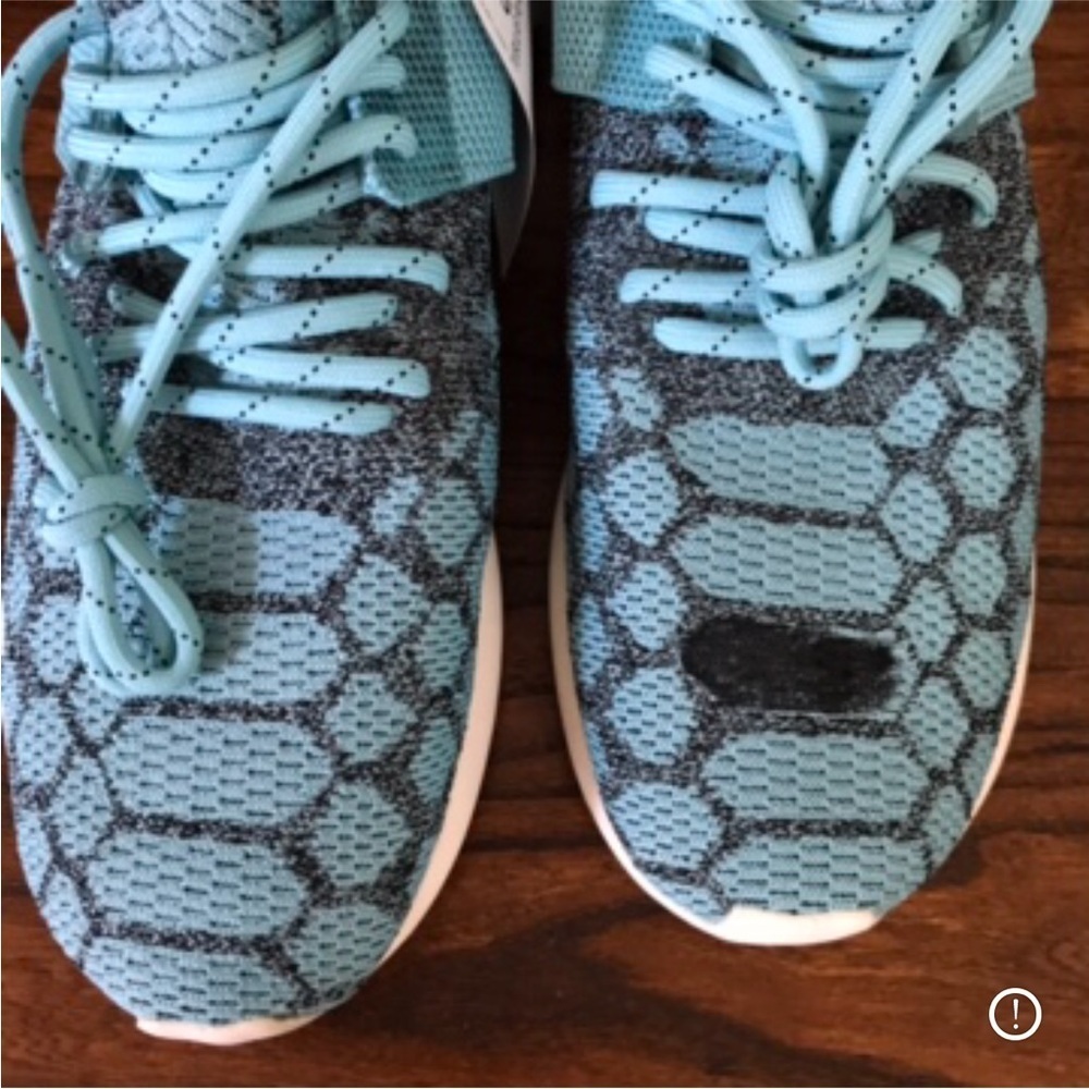 👟adidas Tubular Runner Prim Sneakers View 2